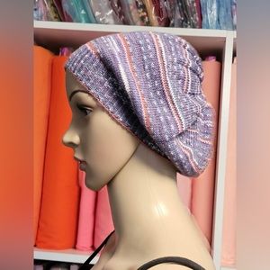 ▪️ Slouchy beanie hat